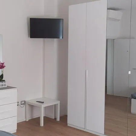 Casa Isabel Feriehus *